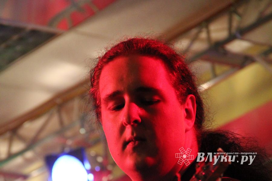 ​Фестиваль живой музыки «Арена фест» прошел в Великих Луках  (фото)