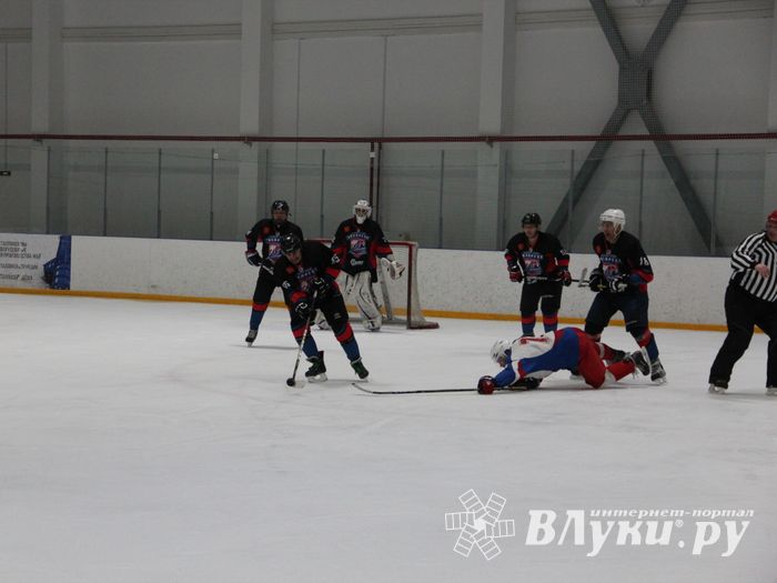 Великолучане уступили красногородцам поездку в Сочи (ФОТО)