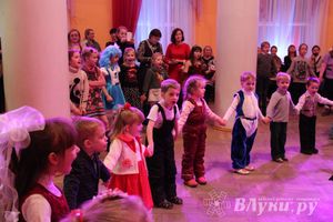 ​В городском ДК им. Ленина состоялась премьера музыкальной сказки «Буратино»