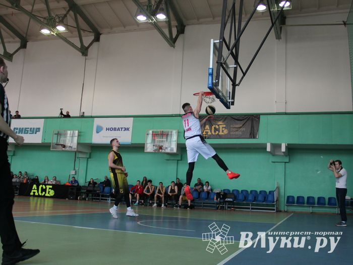 В Великих Луках прошли студенческие игры АСБ Лиги Белова (ФОТО)