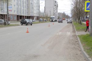 Мужчина, сбитый в Великих Луках, получил ушибы (ФОТО)