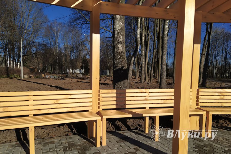 В парке «Петровском» появились перголы (ФОТО)