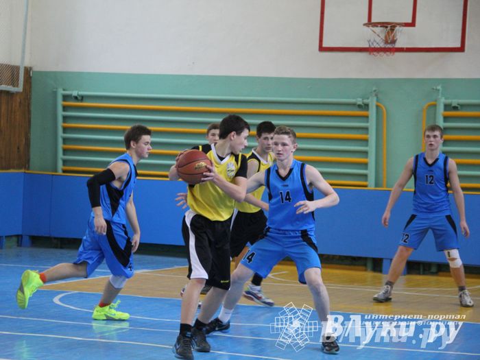 Великолучанки заняли первое место в дивизиональной игре «КЭС-Баскет» (фото)