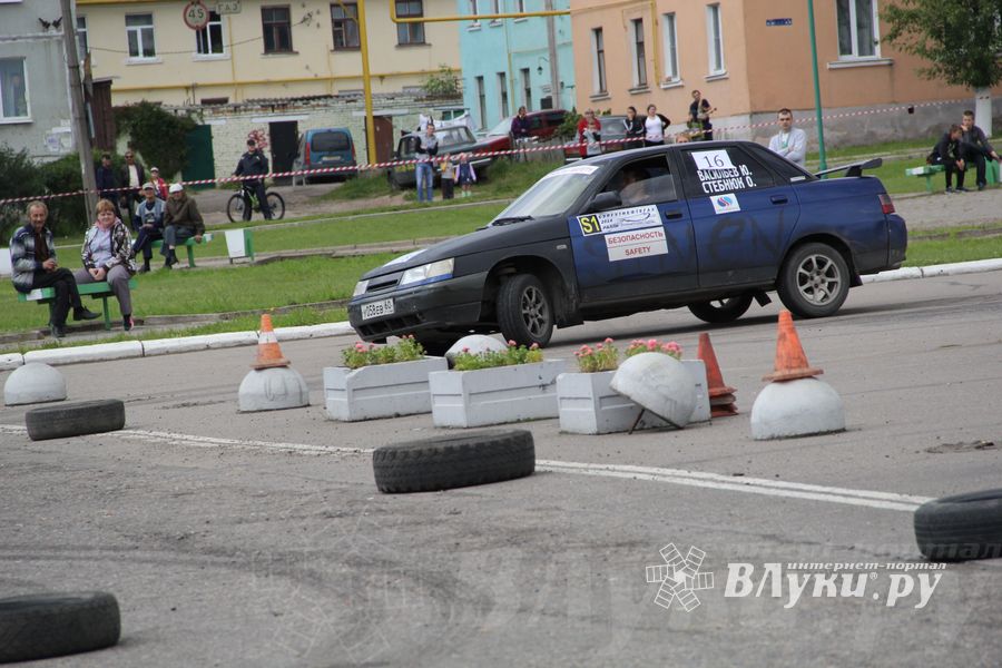 В Невеле состоялся финал по автоспринтслалому