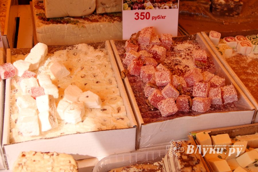 СТЦ «СтройСам» порадовал великолучан на универсальной ярмарке «Весна-2018» (ФОТО)