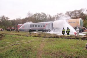 В Великих Луках тушили поезд (ФОТО)