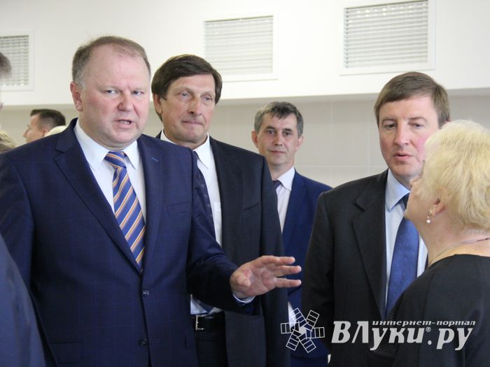 Торжественное открытие после капитального ремонта школы №13 (ФОТО)