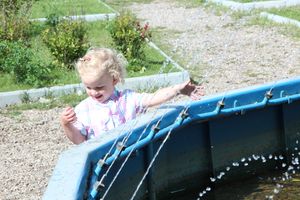 В сквере на Вокзальной обновилась детская площадка (ФОТО)