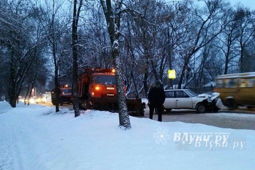 Фотофакт: ДТП на проспекте Гагарина