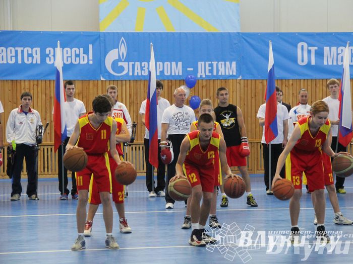 Открытие спортивно-оздоровительный комплекс «Стрелец» (фото)