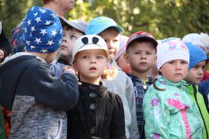 Самую многочисленную школу Великих Лук пополнили 116 первоклассников (ФОТО)