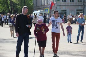 В Великих Луках прошел Парад Победы (ФОТО)