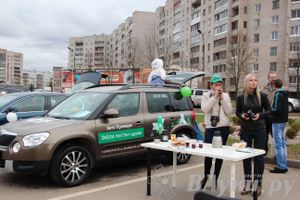 В Великих Луках прошла автомобильная ярмарка