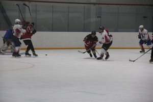 Уверенная победа «Экспресса» на ледовой арене (ФОТО)