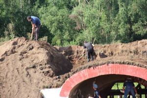 Совсем скоро великолучане смогут гулять по деревянным дорожкам Крепости (ФОТО)