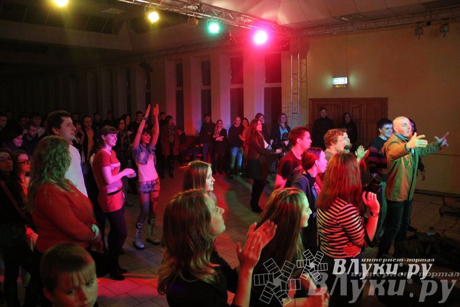 ​Фестиваль живой музыки «Арена фест» прошел в Великих Луках  (фото)