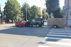 ДТП на Октябрьском в Великих Луках (ФОТО)