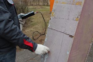 Аттракционы великолукского парка проверили на безопасность (ФОТО)