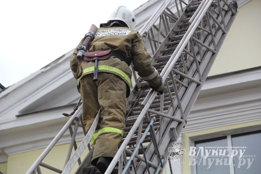 В Великолукском драмтеатре прошли пожарные учения