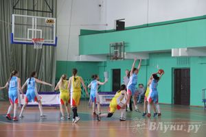 Игра за 3 место СОШ 12, Великие Луки — Гимназия Невель (девушки)