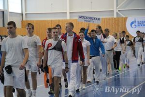 В Великих Луках состоялось открытие Чемпионата России по стрельбе из блочного и классического лука (фото)