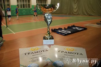 Женская команда «Спартак» стала обладателем Кубка города по волейболу (фото)