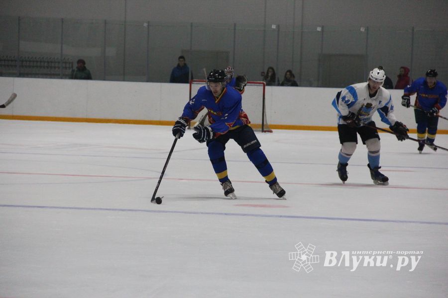 ХК «ЛукиСпорт» уступил «Барсам» (ФОТО)
