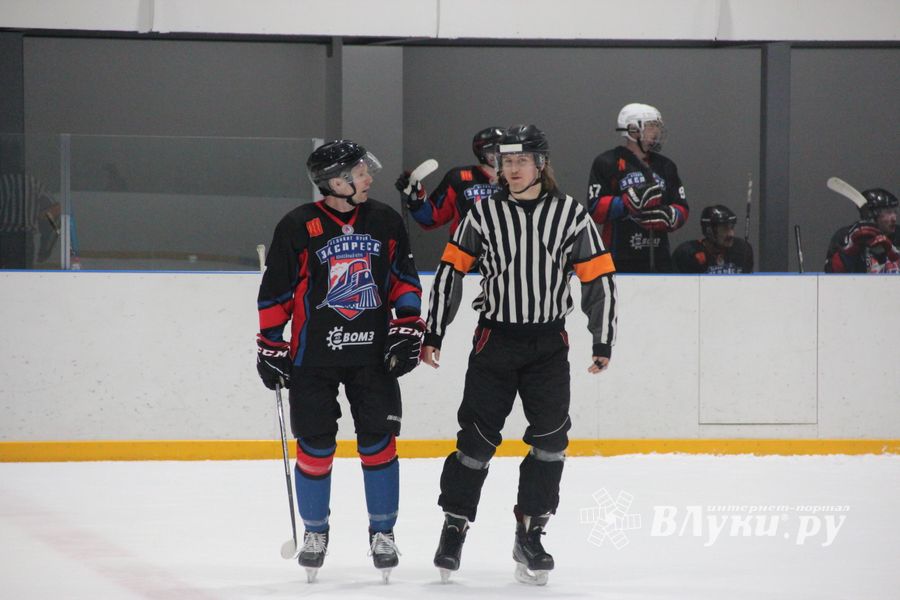 Великолукский «Экспресс» одержал победу в игре с псковскими «Медведями» (ФОТО)