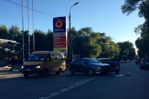 ДТП на Октябрьском в Великих Луках (ФОТО)