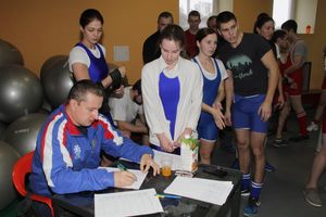 Самые сильные великолучане встретились в «Арене» (ФОТО)