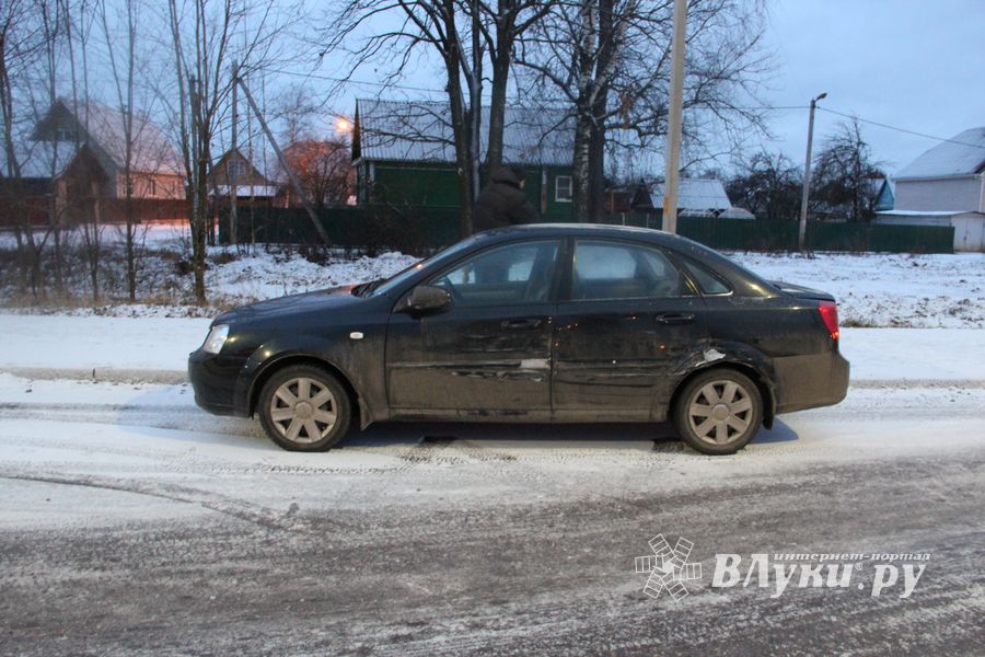 В ДТП на Гражданской столкнулись Suzuki и Chevrolet Lacetti (ФОТО)