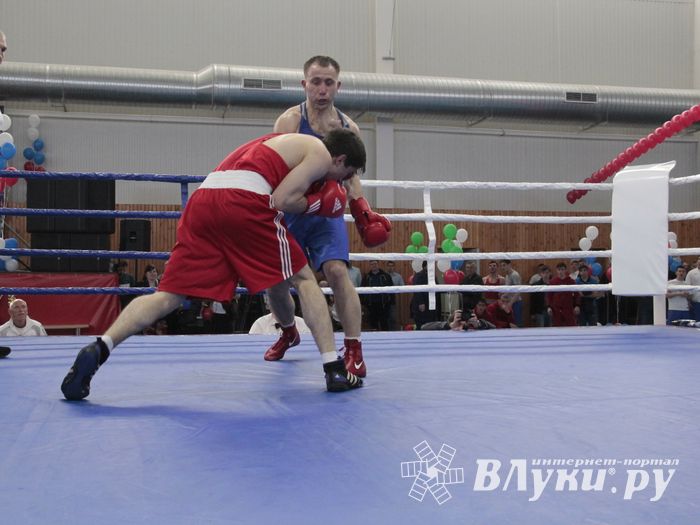 Матчевая встреча по боксу Великие Луки —Псков — Грозный (ФОТО)