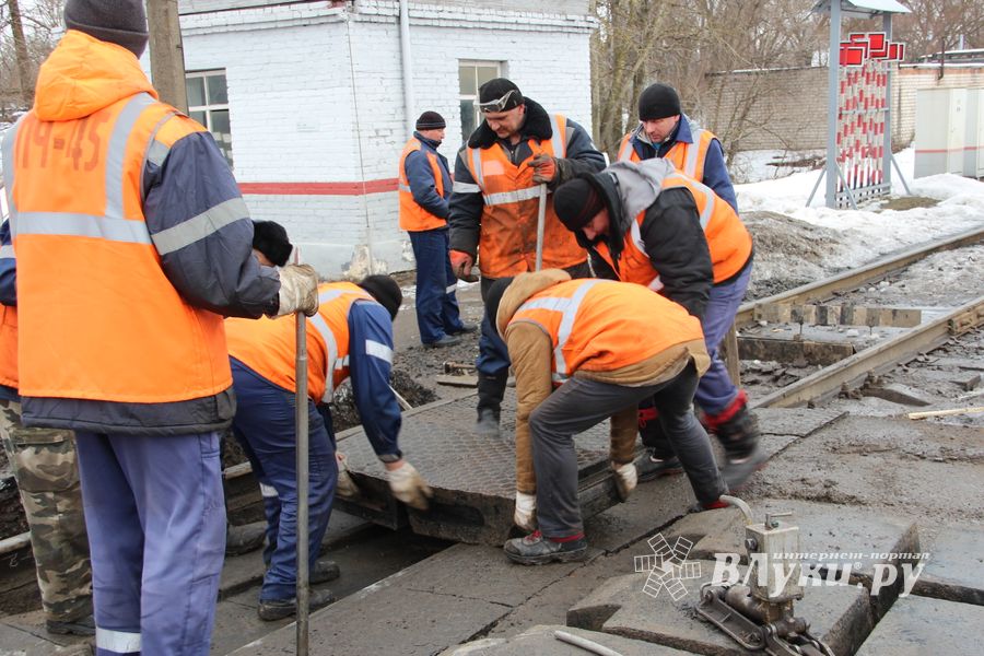 Лазавицкий переезд временно закрыт (ФОТО)