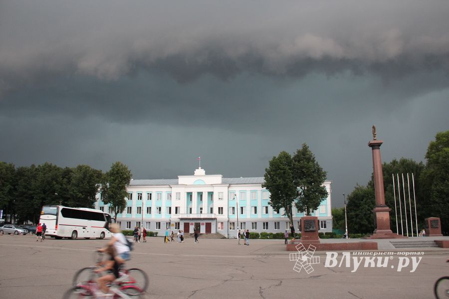 Фотофакт: гроза вместо «кей-граб»