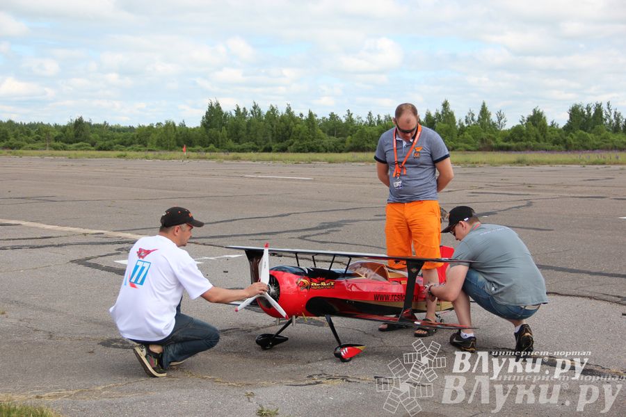Фестиваль авиамодельного спорта России в Великих Луках