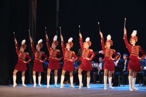 18 мая состоялся юбилейный концерт коллектива мажореток «Золотые погоны» (ФОТО)