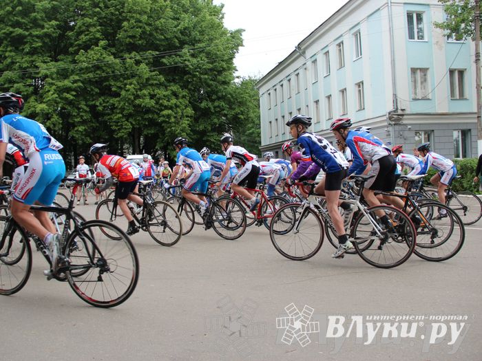 Гонка-критериум по велосипедному спорту