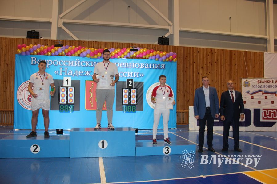 В Великих Луках завершились соревнования по стрельбе из лука «Надежды России» (ФОТО)