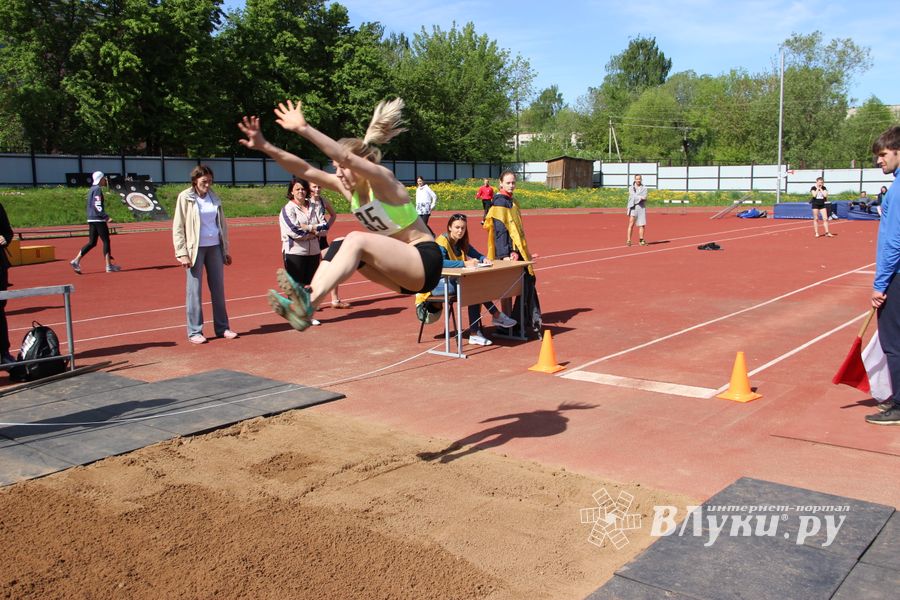 Великие Луки принимают чемпионат области по легкой атлетике (ФОТО)