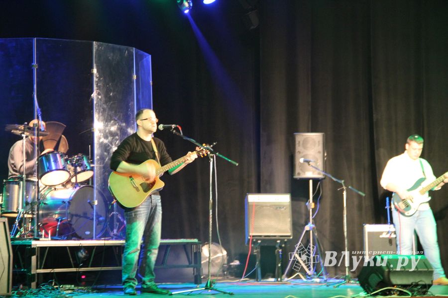 В Великих Луках состоялся финал музыкального медиа проекта «Новые Голоса на Новом Радио» (ФОТО)