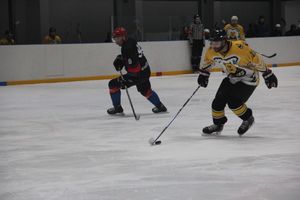 Великолукский «Экспресс» одержал победу в игре с псковскими «Медведями» (ФОТО)