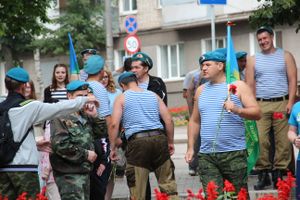 В Великих Луках начались мероприятия, посвященные Дню ВДВ (ФОТО)