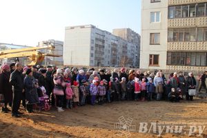 У храма святителя Тихона теперь есть освященные кресты