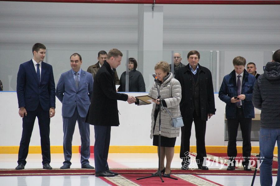 В Великих Луках открыли «Айсберг» (ФОТО)