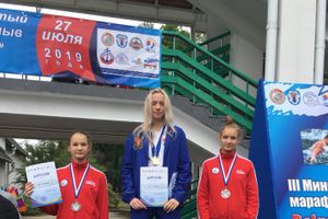 Великолучанки привезли награды с марафонского заплыва «BelgartMinskSwim» (ФОТО)