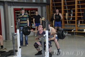 Первенство города Великие Луки по пауэрлифтингу и жиму лежа