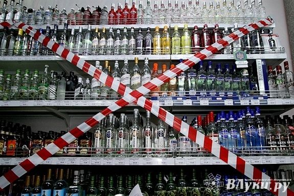 В Пскове и Великих Луках чаще всего в нарушение закона продают алкоголь на вынос