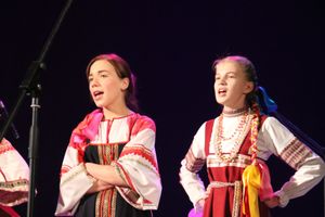 В Великих Луках прошел фестиваль живой музыки «Ставим на аватарках небо» (фото)