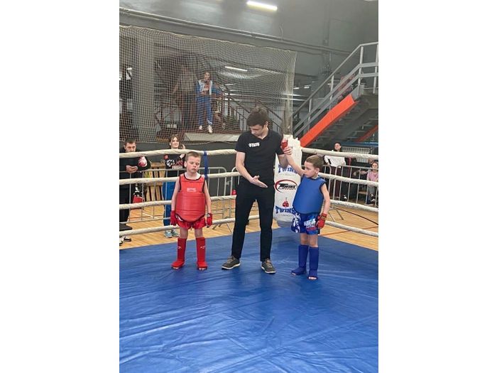 Великолучане привезли медали с международного турнира по тайскому боксу (ФОТО)