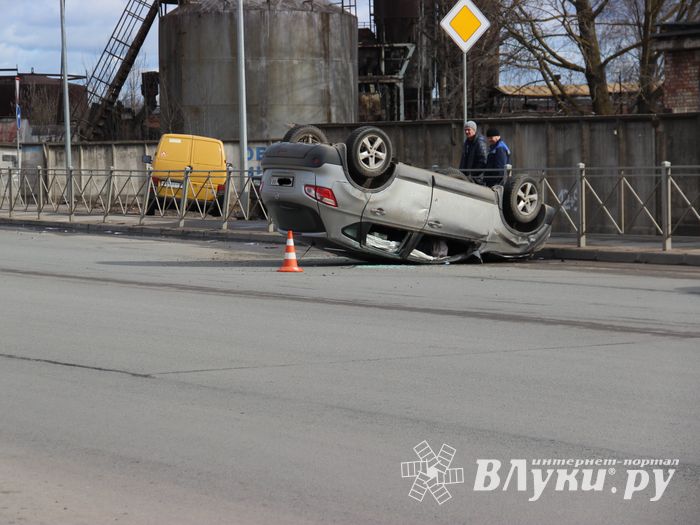 В ДТП на ул. Промышленной пострадал мужчина (ФОТО; ВИДЕО)